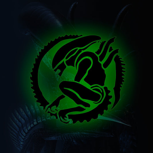 Alien Xenomorph Circle Crest Vinyl Decal